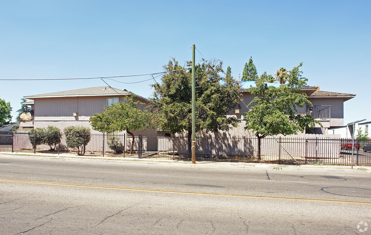 Primary - Mclane Fresno Apartments