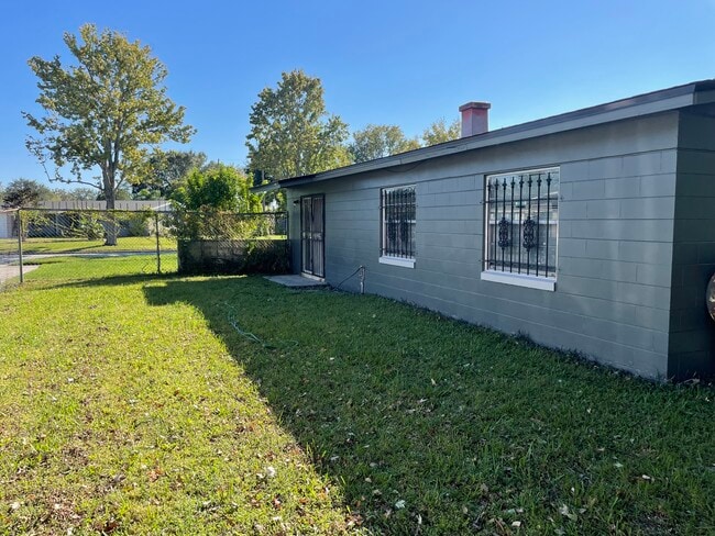 Building Photo - 3207 Mahalia Pl