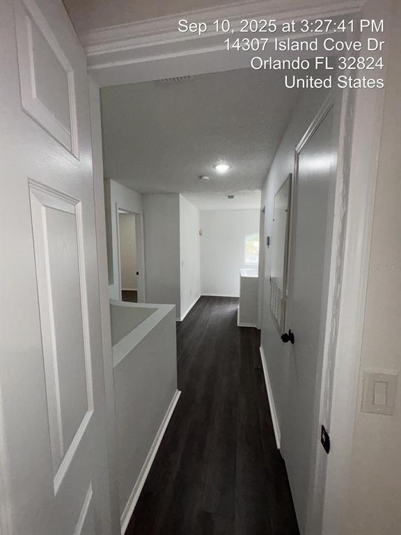 Building Photo - 14307 Island Cove Dr