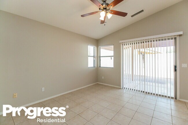 Building Photo - 11014 W Rio Vista Ln