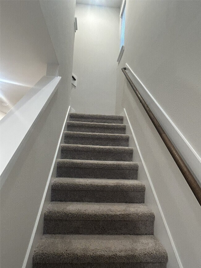 Building Photo - 32935 Turning Springs Dr