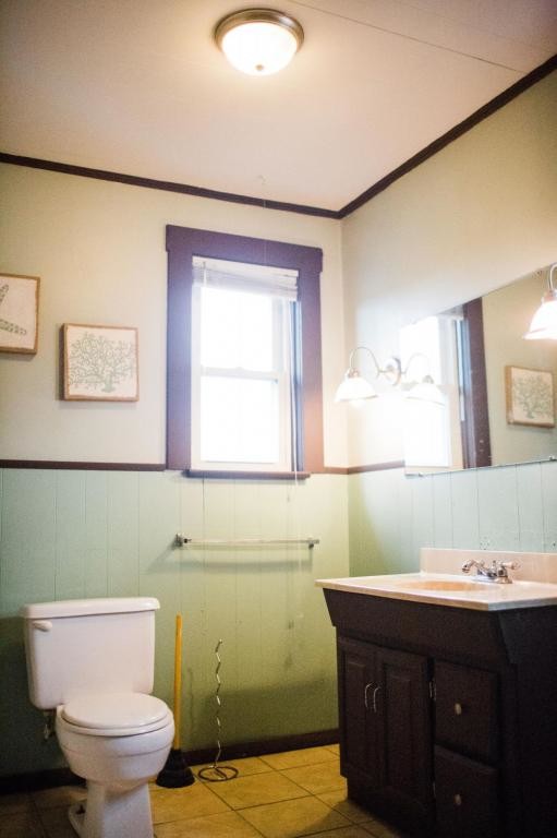 Building Photo - 526 N Main St Apt A