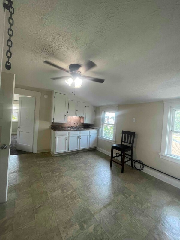 Primary Photo - 6901 Archmere Ave