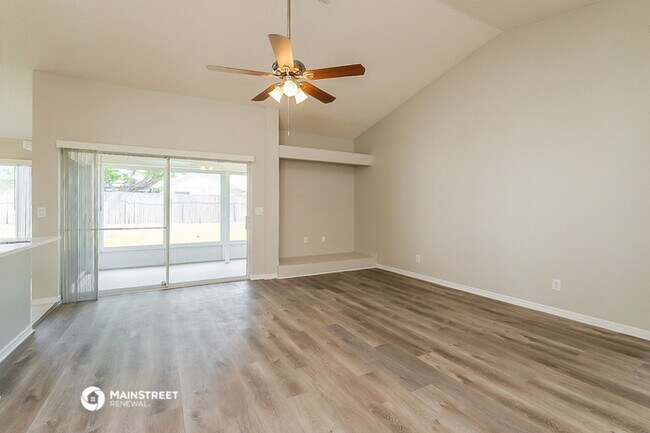Building Photo - 14043 Cooper Rd