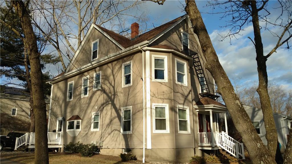 185 Bourne Ave Unit 2, East Providence, RI 02916 Room for Rent in