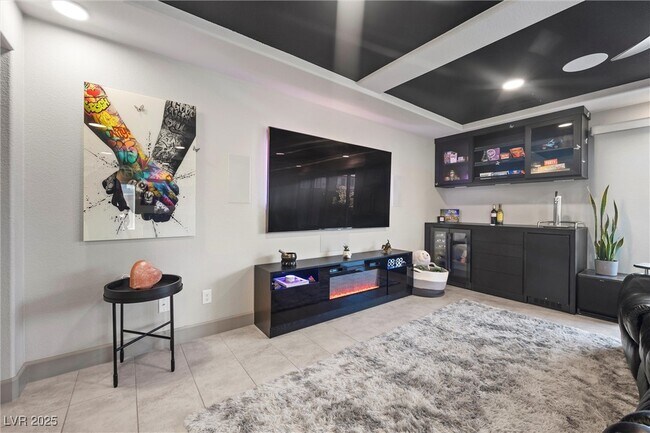 Foto del edificio - 8620 Grove Mill Ct