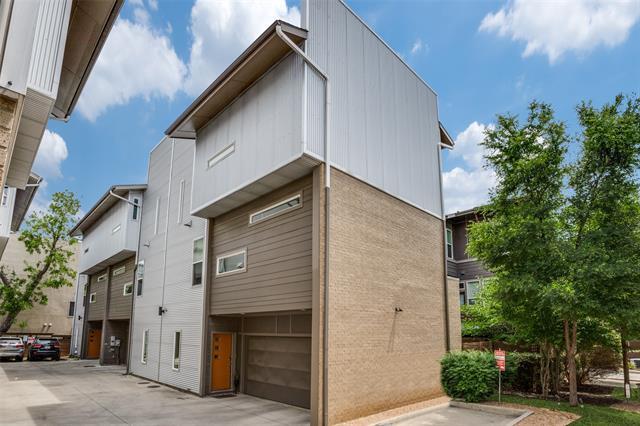 Building Photo - 2452 Thatcher Dr