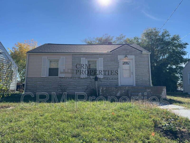 Foto principal - 1233 E Jefferson St