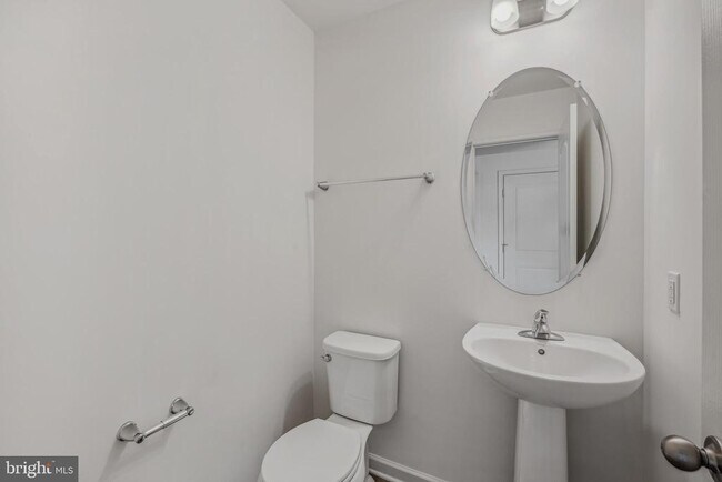 Foto del edificio - 162 Ludgate Mnr