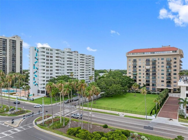 Foto del edificio - 2109 Bayshore Blvd