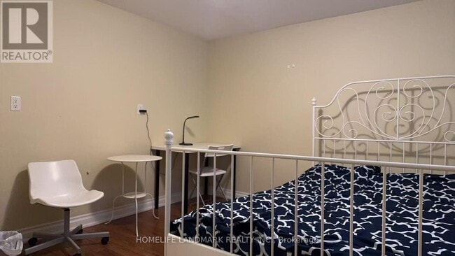 Building Photo - 70 Corinthian Blvd