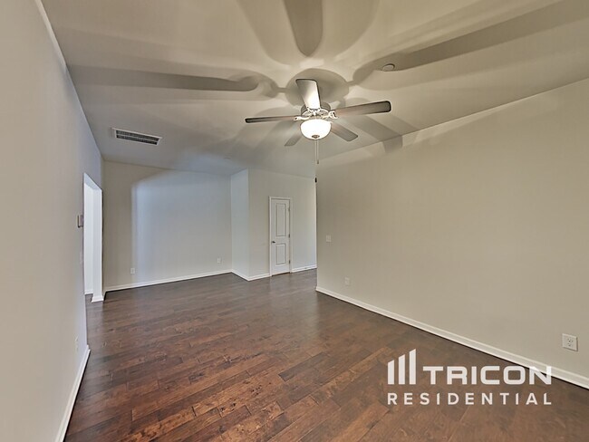 Foto del edificio - 115 Hickory Sta Ln