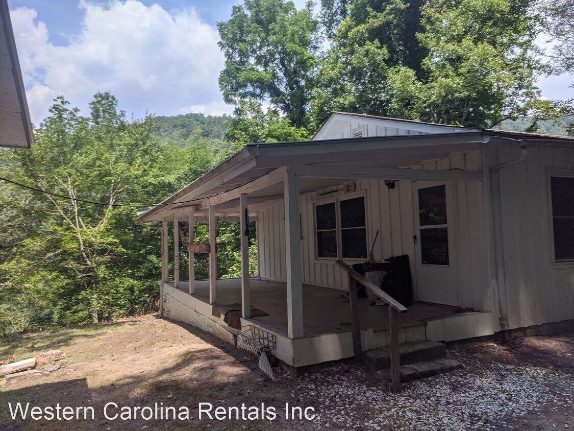 Primary Photo - 2 br, 1 bath House - 202 Cane Creek Road