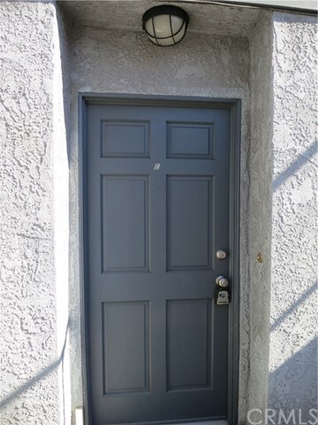 Building Photo - 845 W Olive Ave