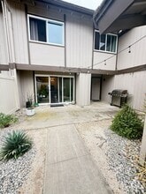Building Photo - 11403 Matinal Cir