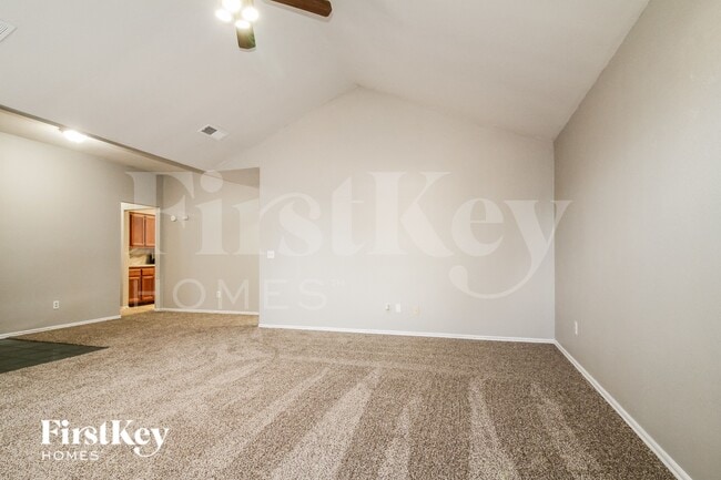 Building Photo - 1812 Foxfire Rd