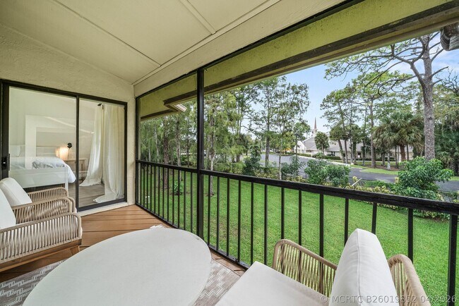 Foto del edificio - 13105 Belhaven Ct