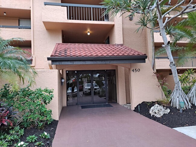 Foto del edificio - 450 Egret Cir