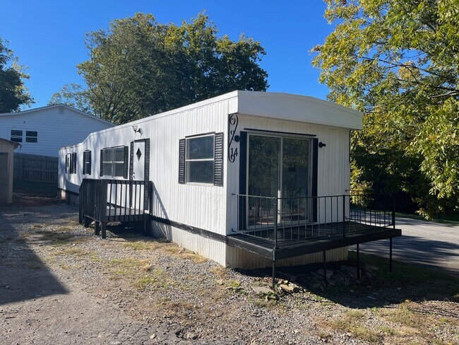 Foto del edificio - 35 Brookdale Rd