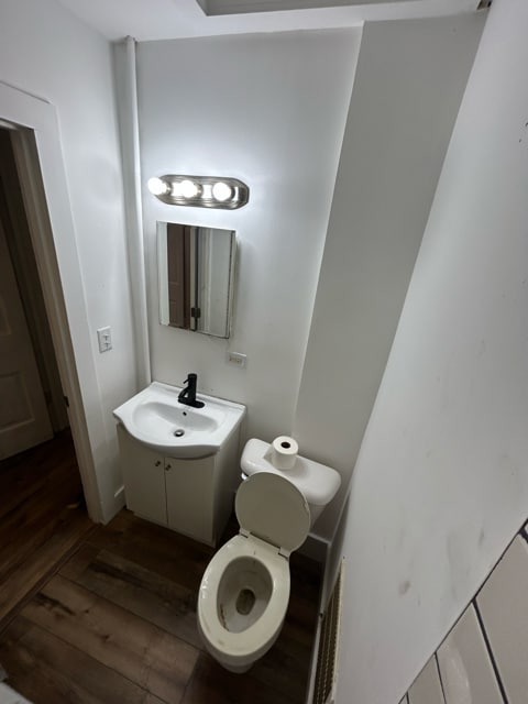 Building Photo - 339 Monroe St