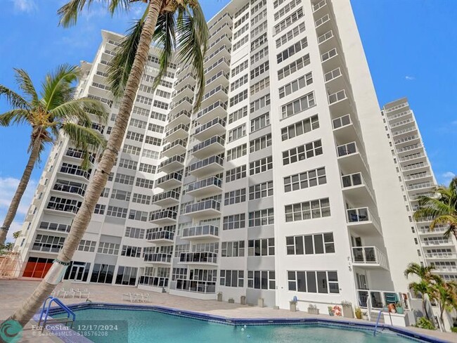 Building Photo - 3700 Galt Ocean Dr