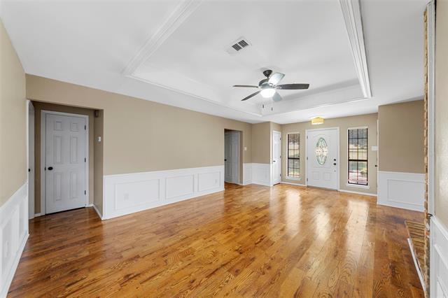Foto del edificio - 307 E 6th St