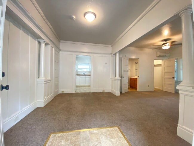 Foto del edificio - Spacious Studio Apartment
