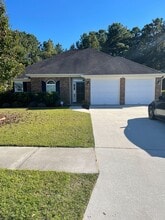 Building Photo - 163 Arbor Village Dr