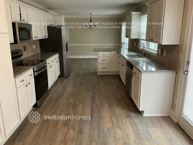 Foto del edificio - 10601 Bryony Ct