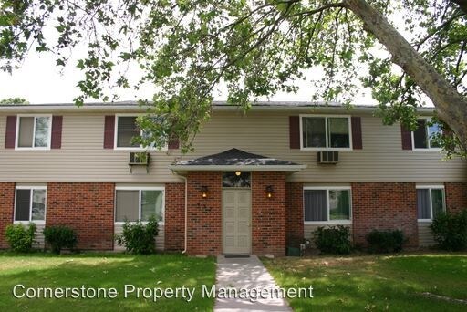 Primary Photo - 437 W Idaho Ave