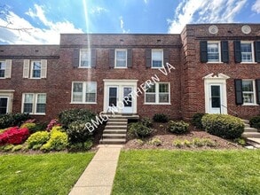 Building Photo - 1400 S Edgewood St