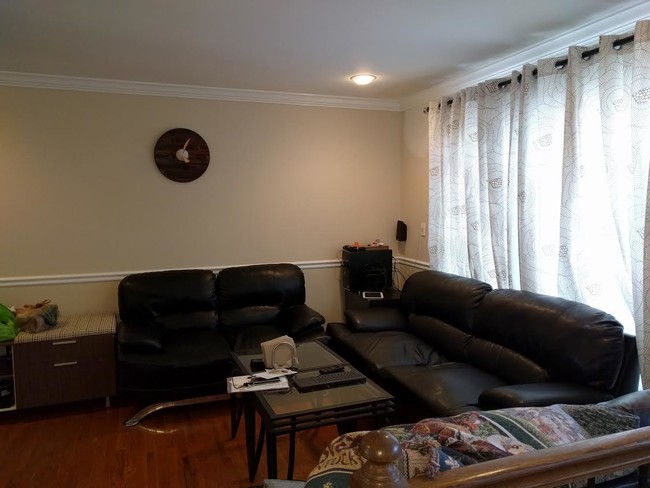 Building Photo - 1459 Bluemont Ct