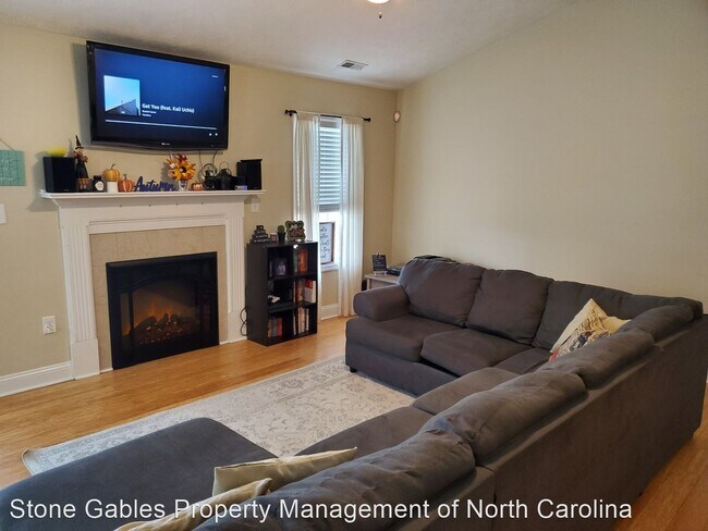 Building Photo - 3 br, 2 bath House - 391 Driftwood Lane