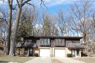 Building Photo - 3807 Maquoketa Dr