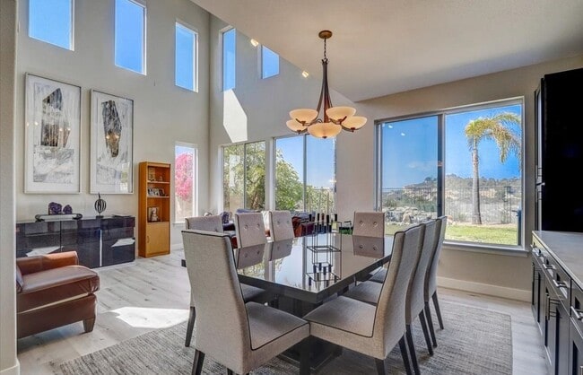 Building Photo - 3646 Torrey Vw Ct