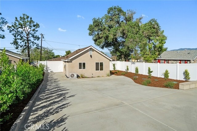 Building Photo - 1318 Malachite Ave
