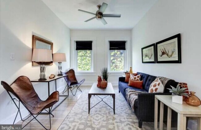 Foto del edificio - 1833 South St NW