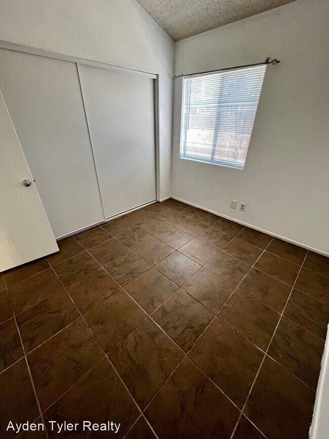Building Photo - 3 br, 2 bath House - 36801 CAMDEN CT