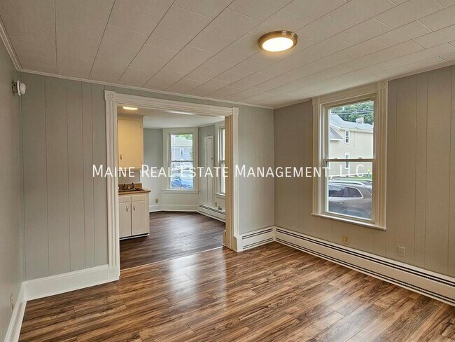 Foto del edificio - 31-33 Pine St. Unit-2