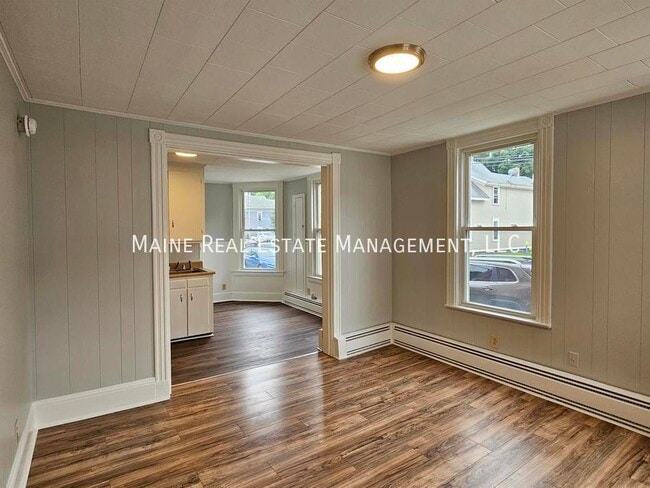 Foto del edificio - 31-33 Pine St. Unit