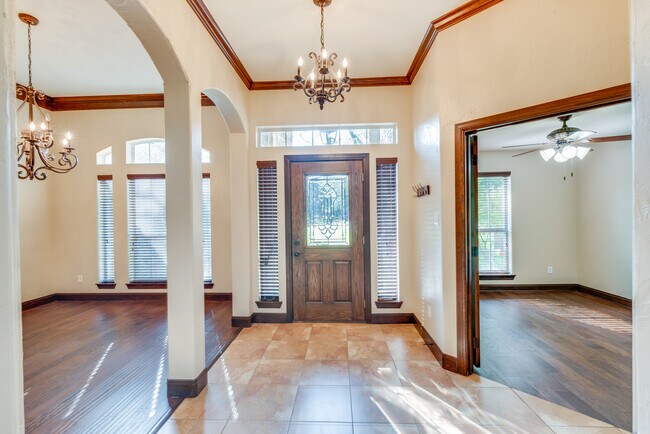 Entryway of front looking from thefrom inside of house - 8918 N Longwood Dr