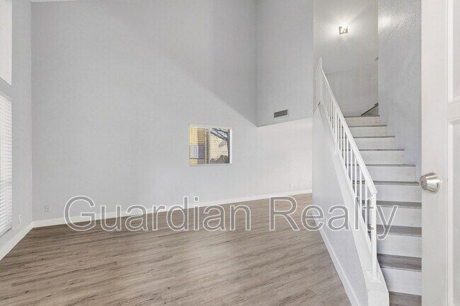 Foto del edificio - 509 Kristin Ln