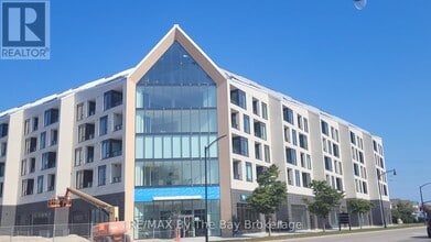 Building Photo - 31 Huron St