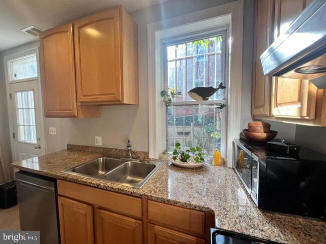 Foto del edificio - 1610 4th St NW