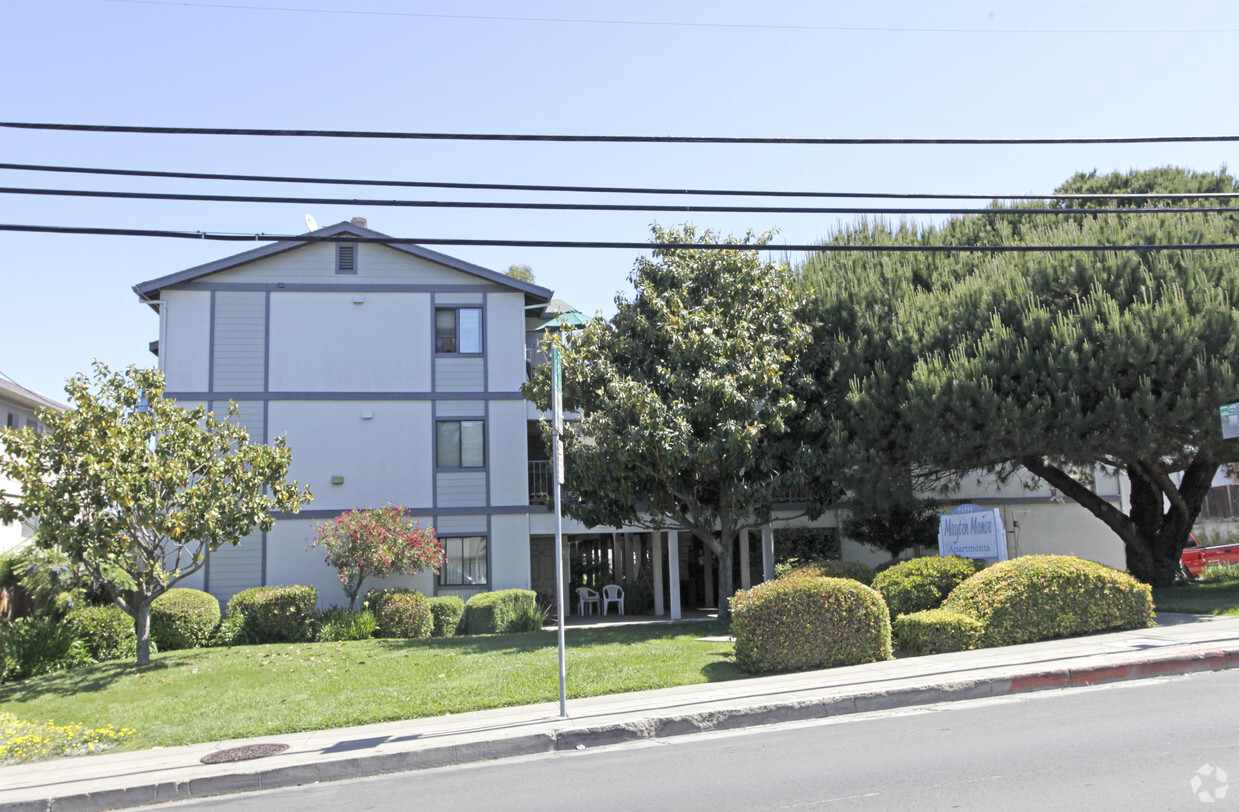 Foto principal - Matten Manor Senior Apartments 55+