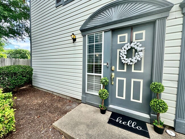 Building Photo - Ready NOW! 2 Generous Master Suites w/Priv...