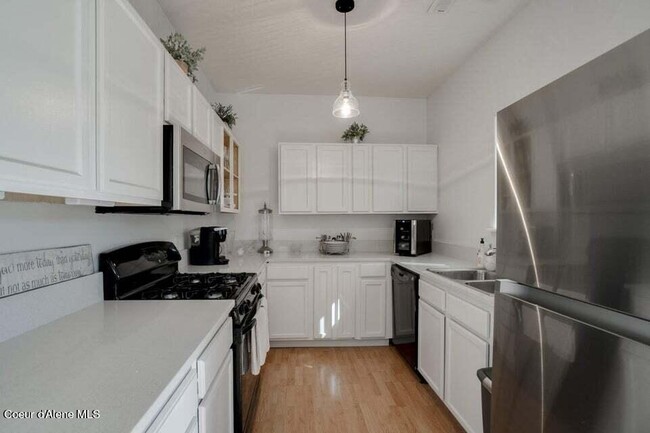 Building Photo - 7800 McKlinlock St