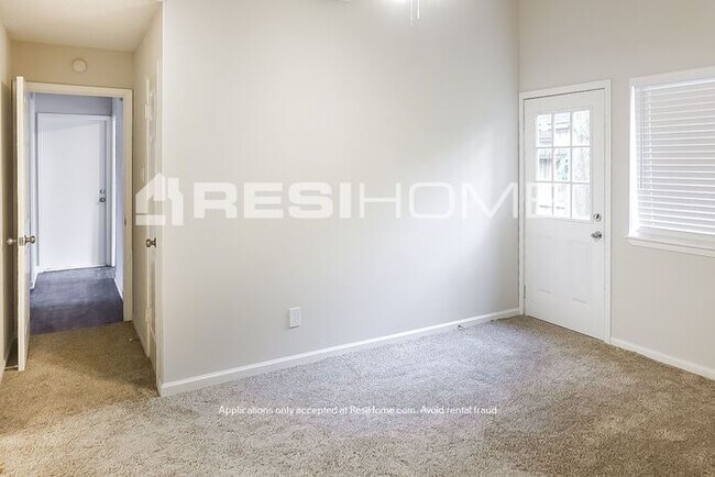 Building Photo - "LIMITED TIME OFFER: Get 1 month FREE RENT...