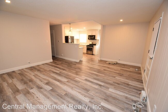 Building Photo - 3 br, 1 bath House - 4404 Brookton Drive