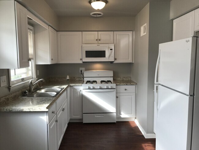 Foto del edificio - 5745 N 91st St